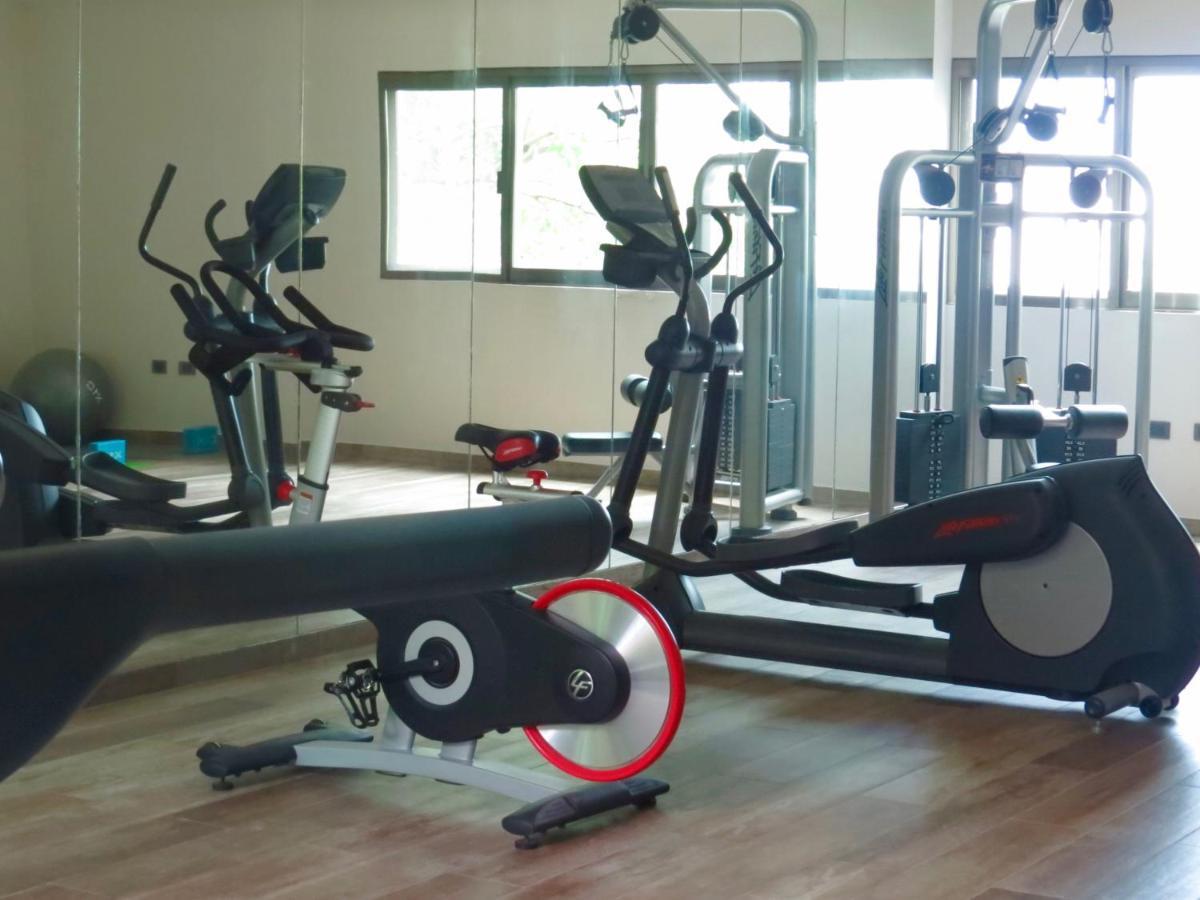 Palmarena Rooms & Residences - Long Stay Comfort With Parking, Sauna, Gym & Pool - Steps From 5Th Avenue ปลายาเดลการ์เมน ภายนอก รูปภาพ